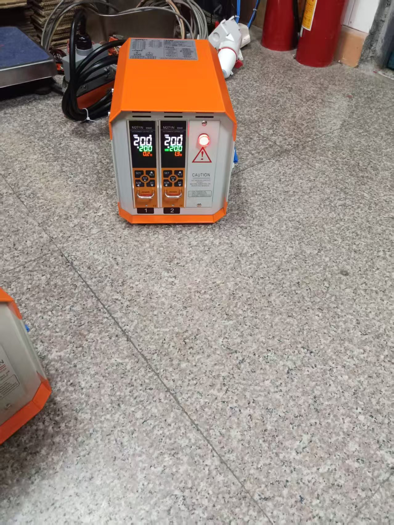 汕头温控箱